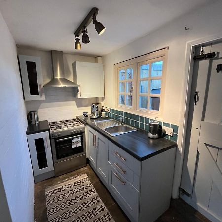 Bay Cottage, Hot Tub Snitterfield Luaran gambar